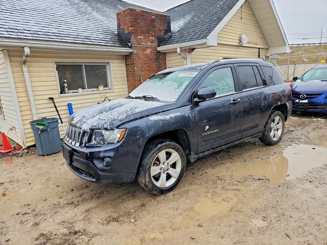 2014 JEEP COMPASS LATITUDE photo 2