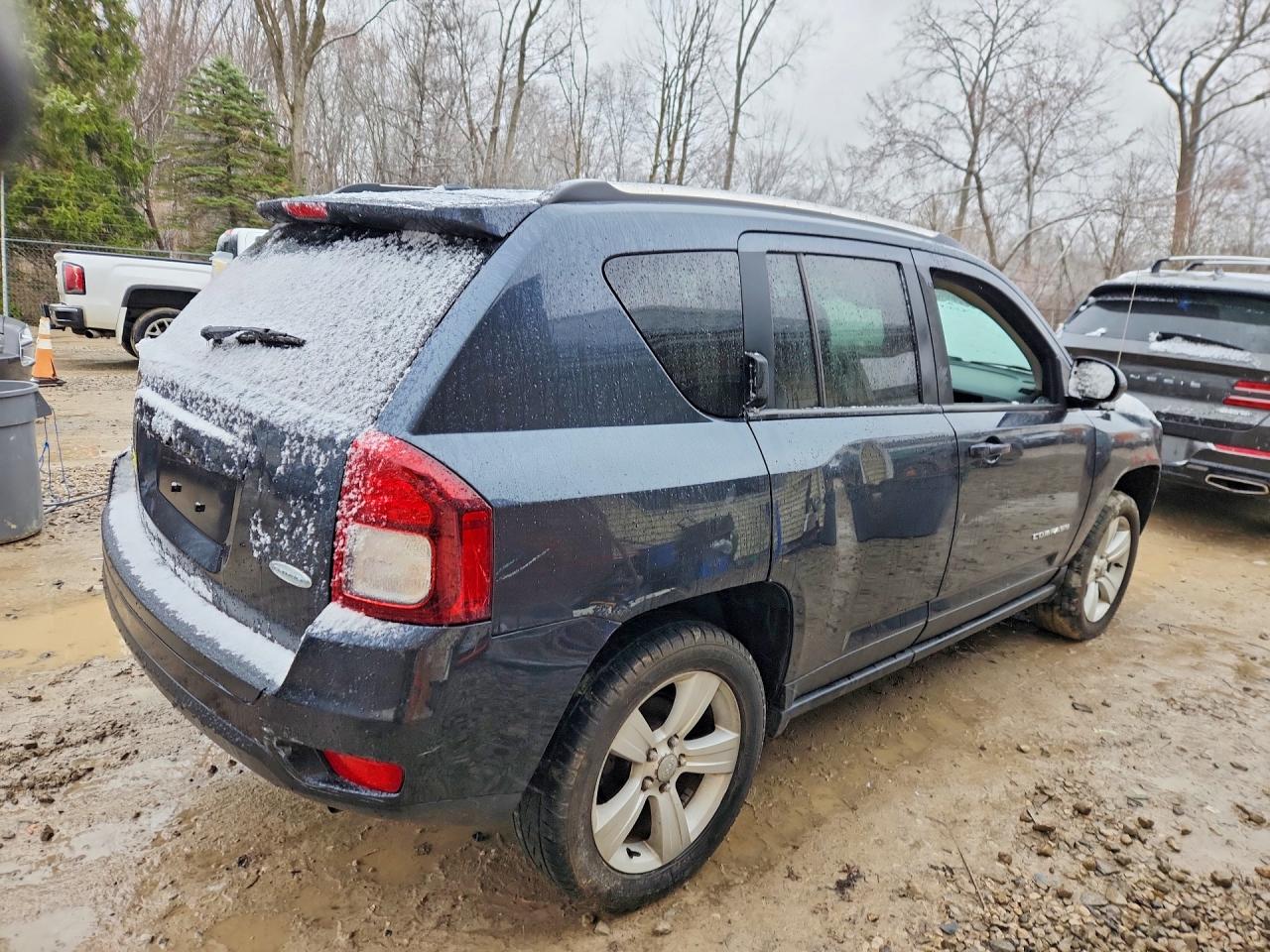 2014 JEEP COMPASS LATITUDE photo 5