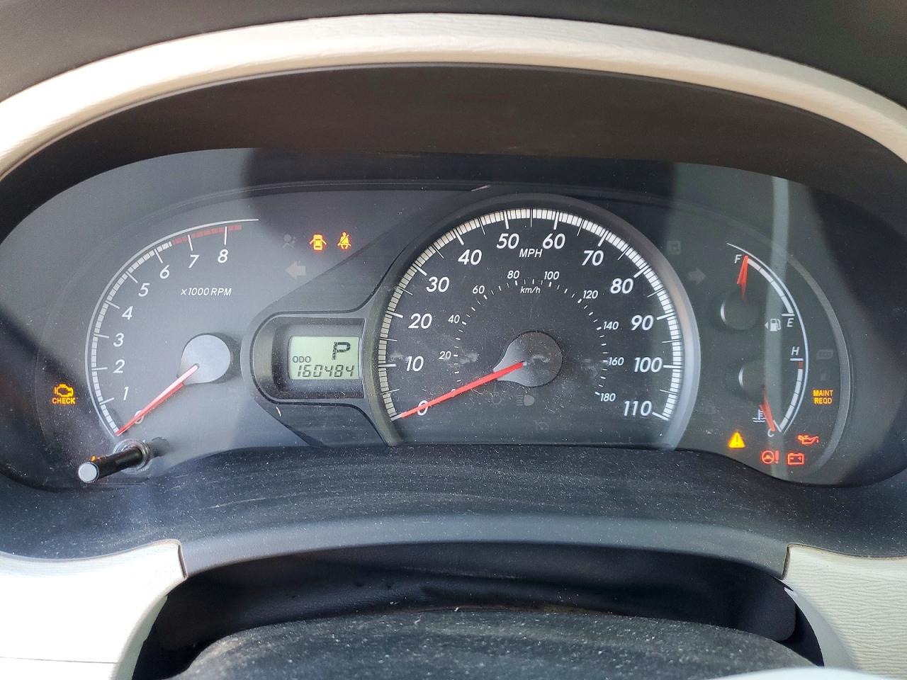 2013 TOYOTA SIENNA LE 8-PASSENGER photo 9