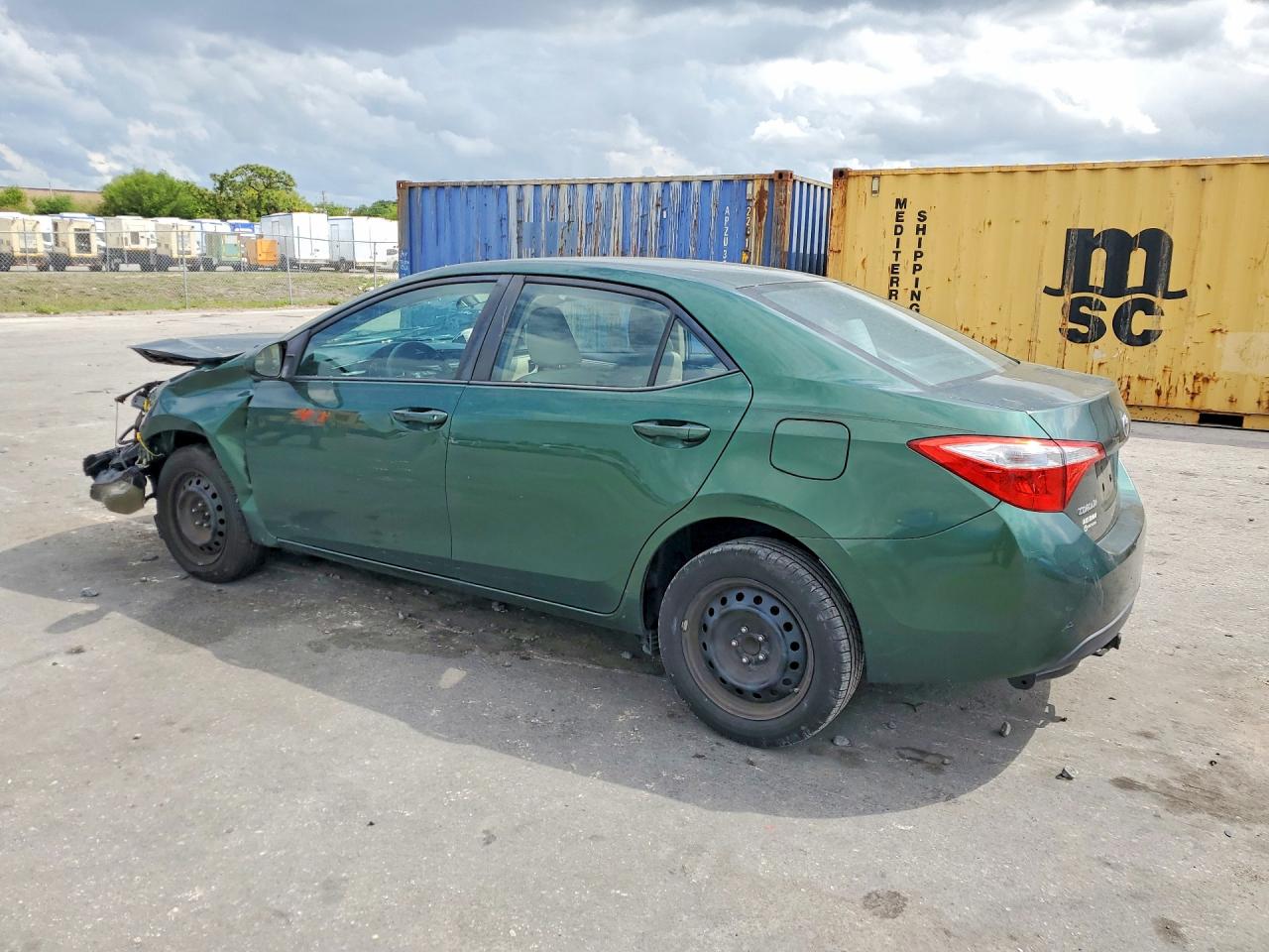 2014 TOYOTA COROLLA LE photo 3