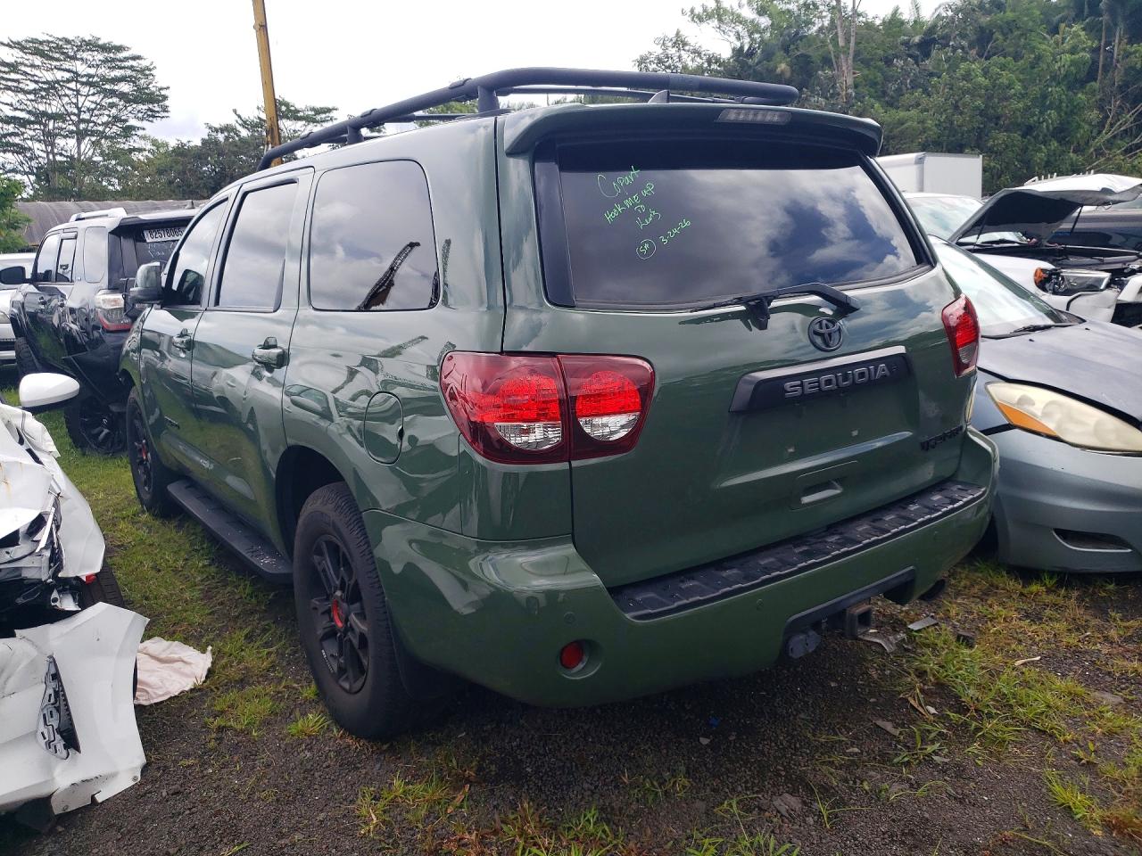 2020 TOYOTA SEQUOIA SR5 photo 2