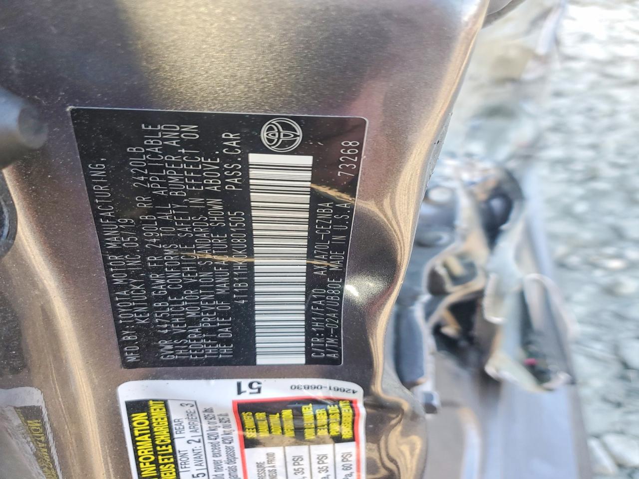 2019 TOYOTA CAMRY LE photo 12