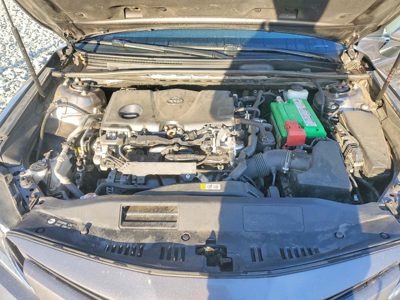 2019 TOYOTA CAMRY LE photo 11