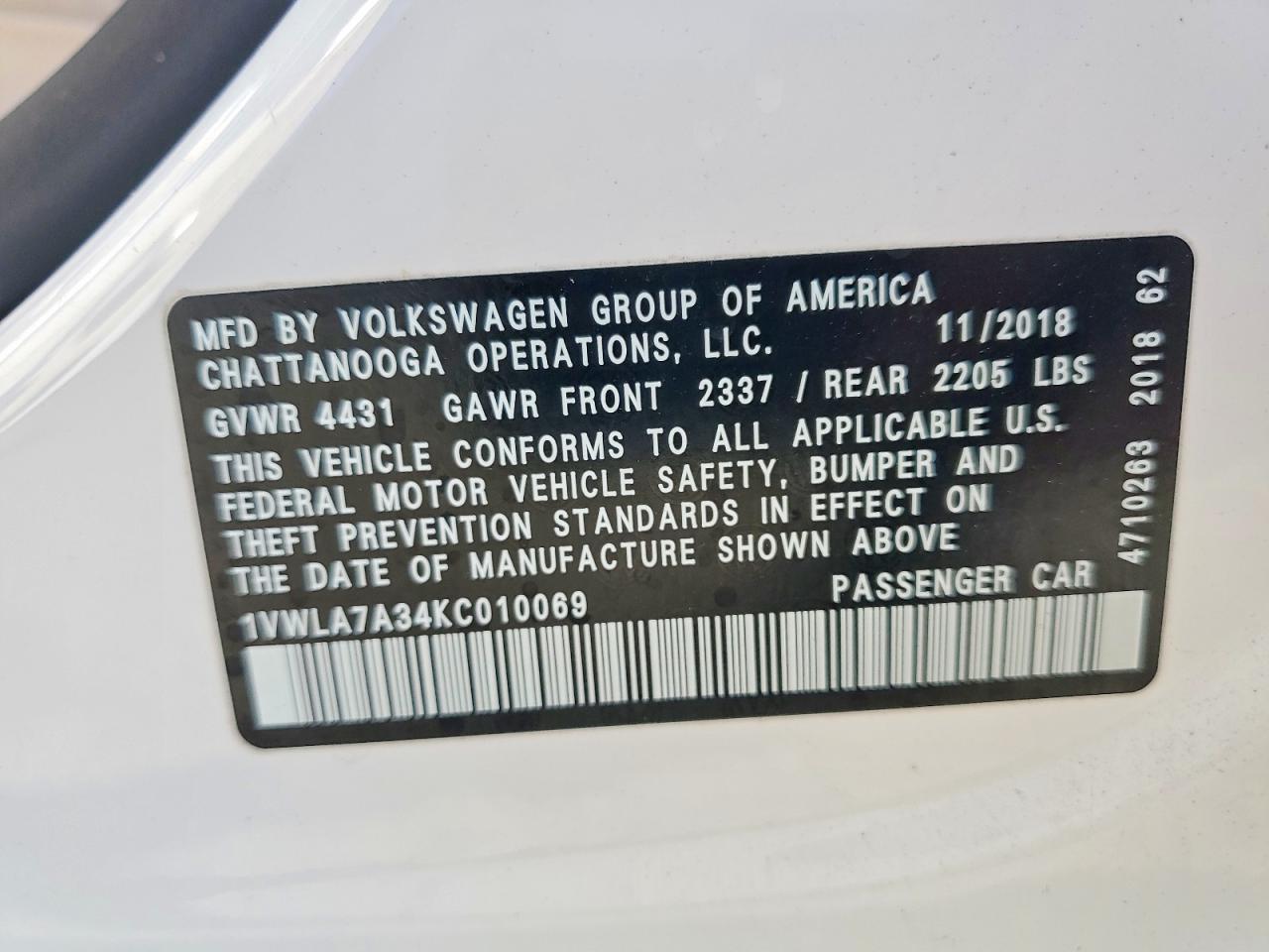 2019 VOLKSWAGEN PASSAT WOLFSBURG photo 23