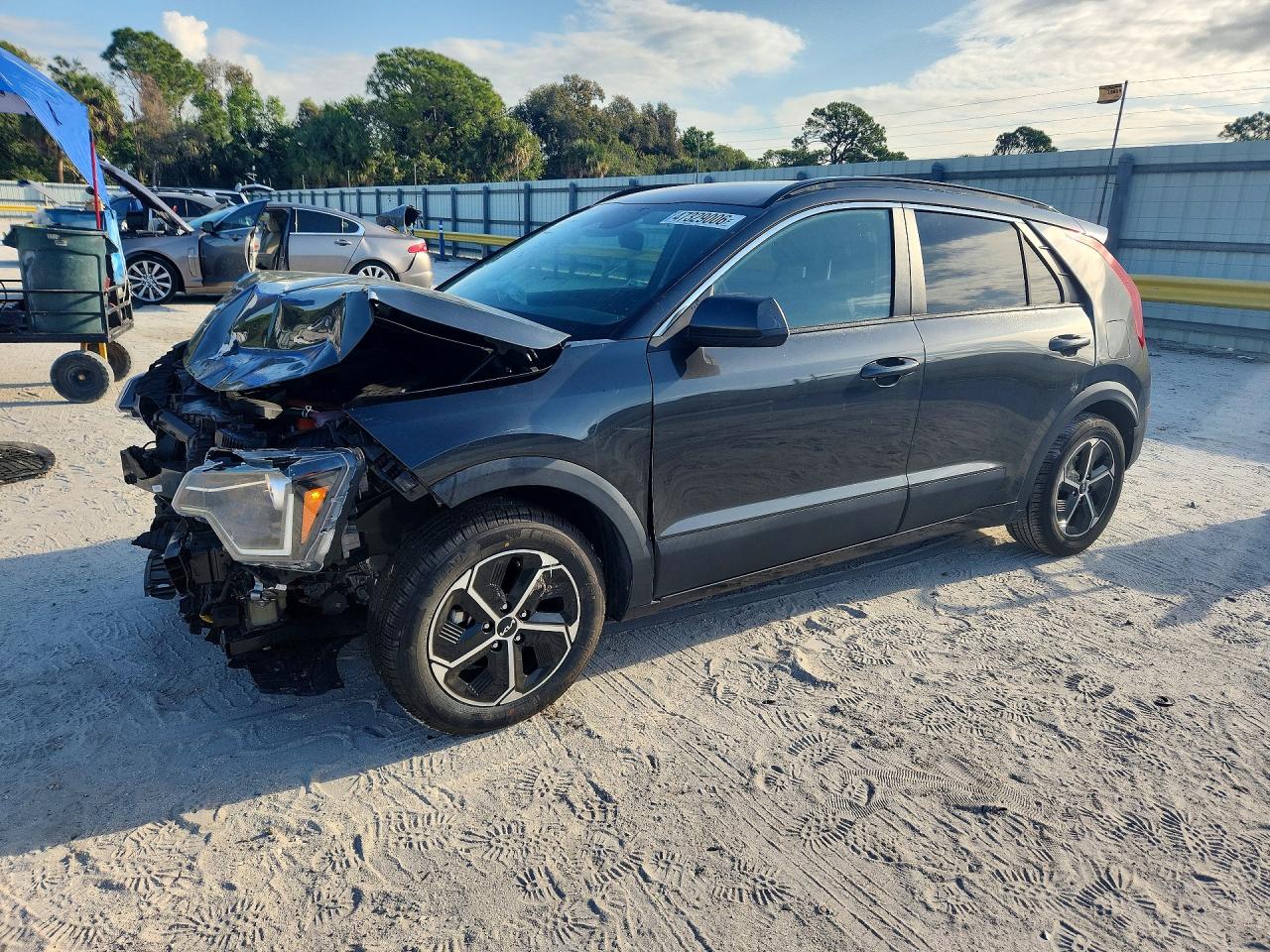 2023 KIA NIRO