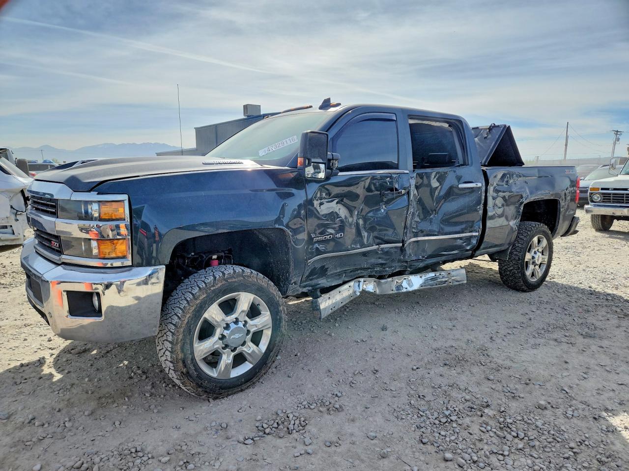 2017 CHEVROLET SILVERADO