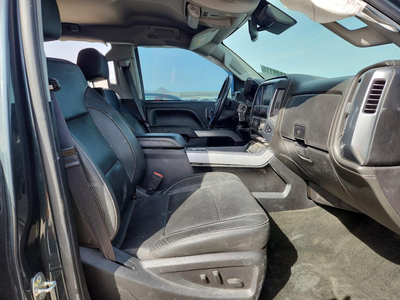 2017 CHEVROLET SILVERADO K2500 HEAVY DUTY LTZ photo 7