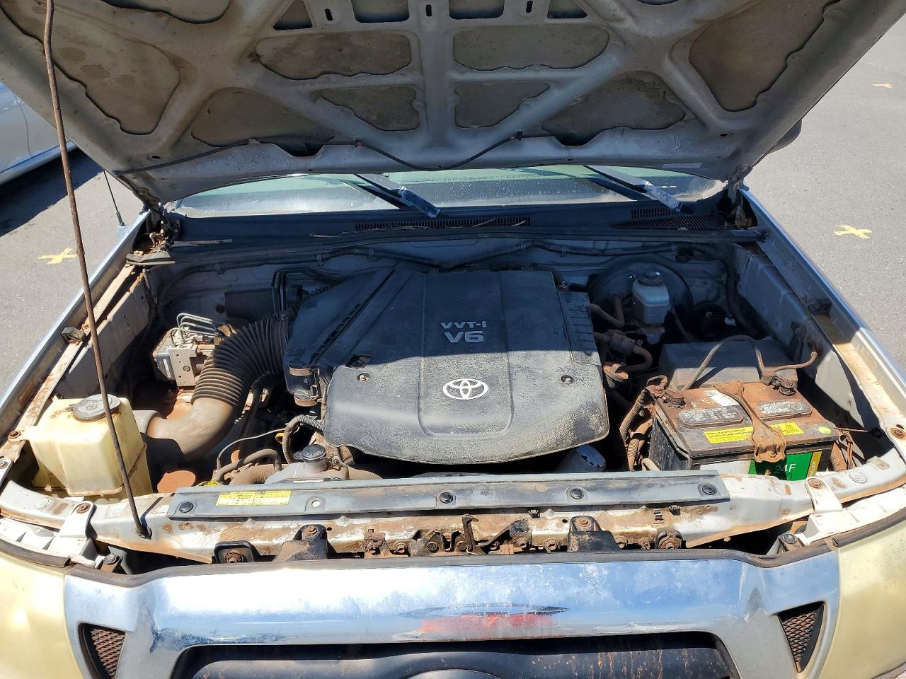 2006 TOYOTA TACOMA PRERUNNER V6 photo 11
