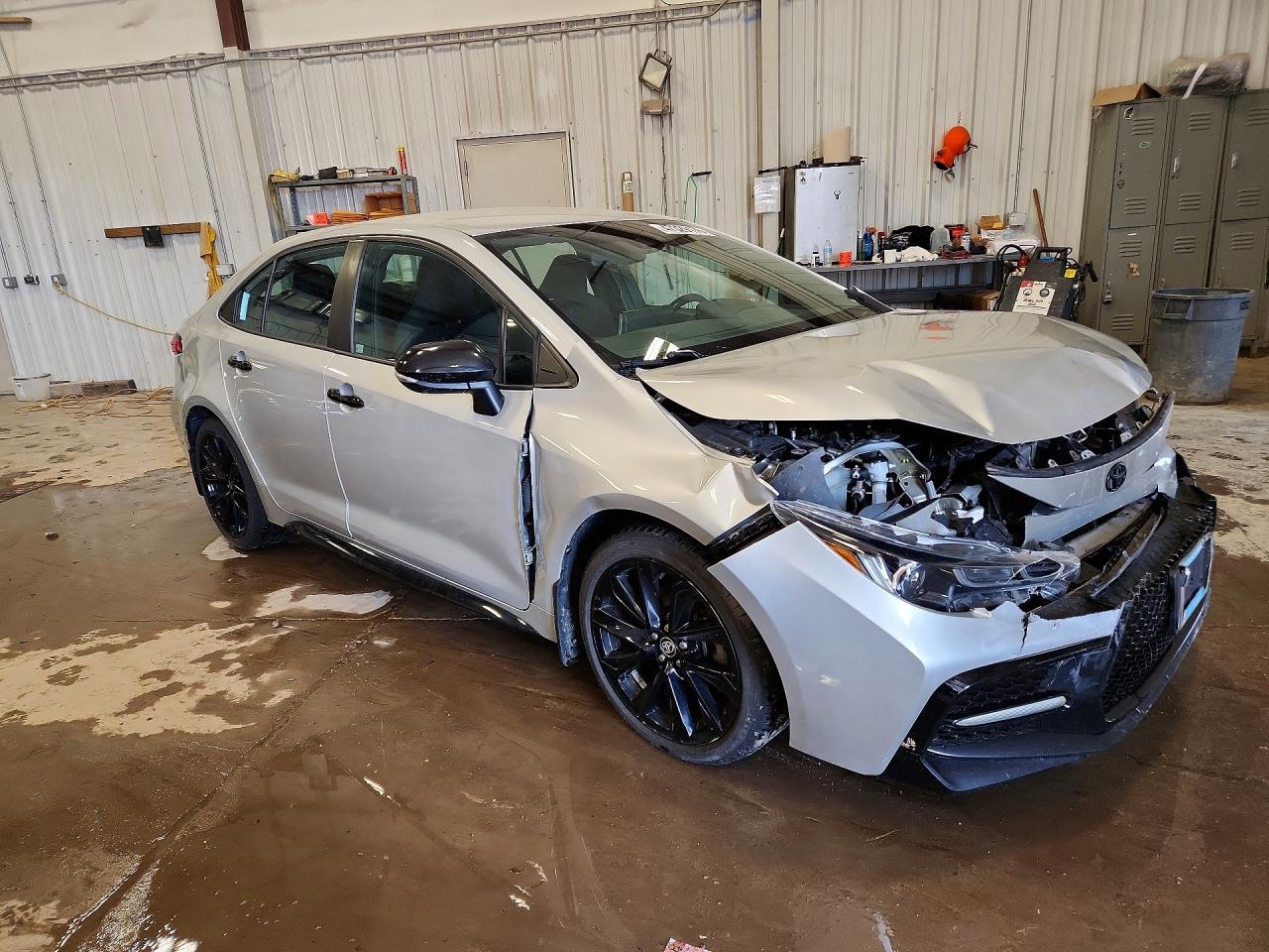 2020 TOYOTA COROLLA SE NIGHTSHADE EDITION photo 4