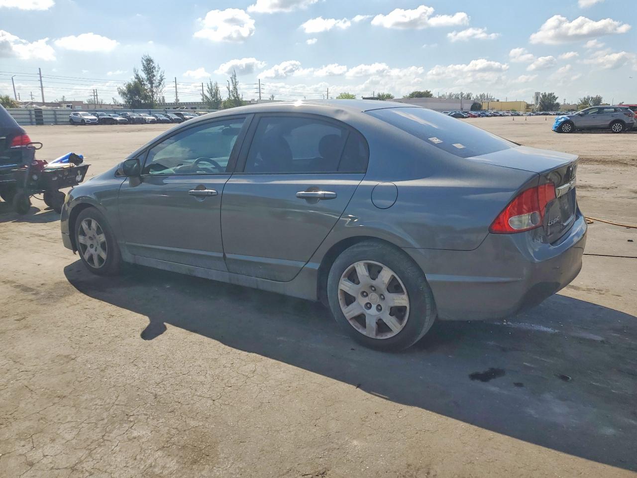 2010 HONDA CIVIC LX photo 2