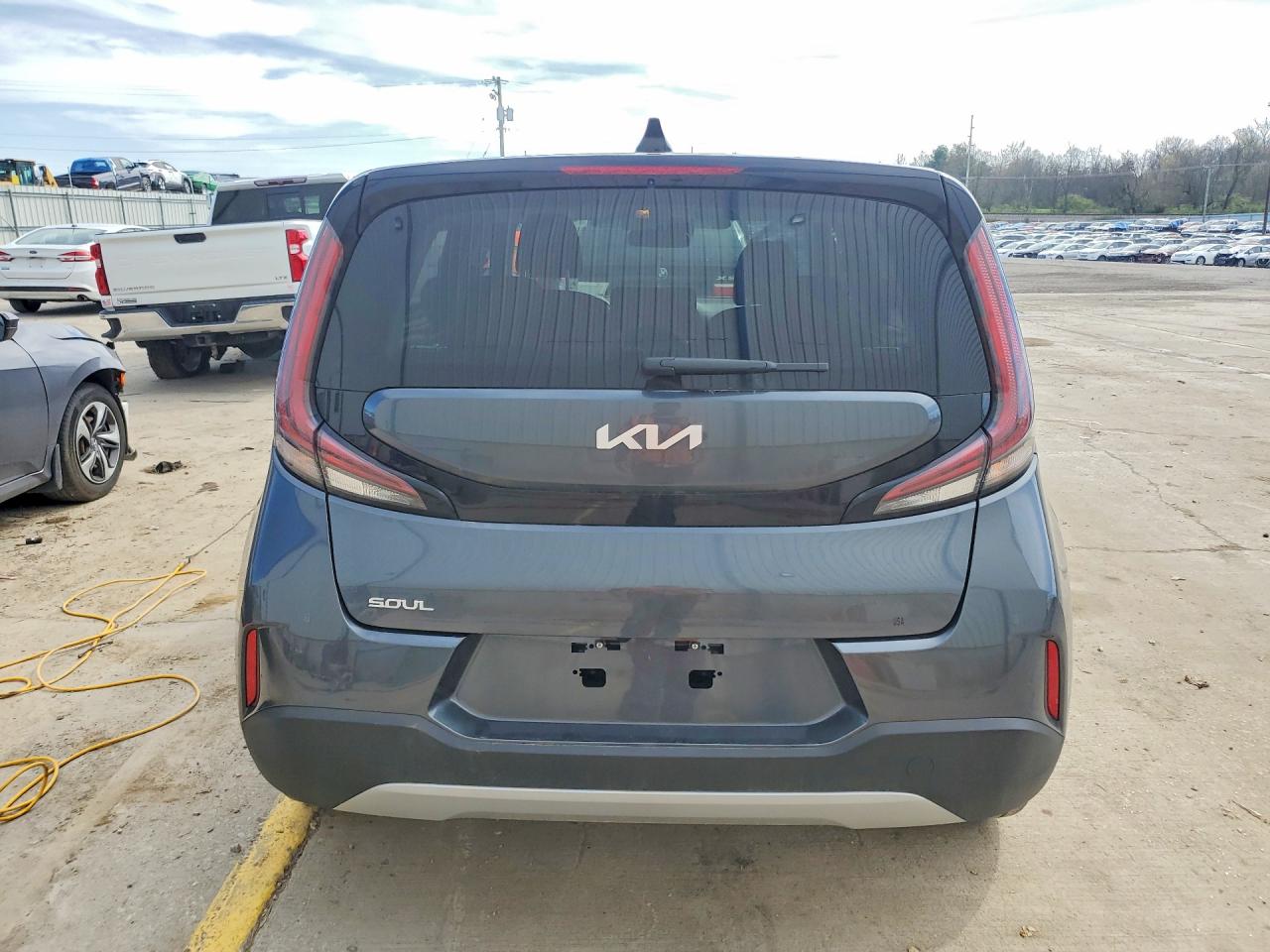 2025 KIA SOUL LX photo 11