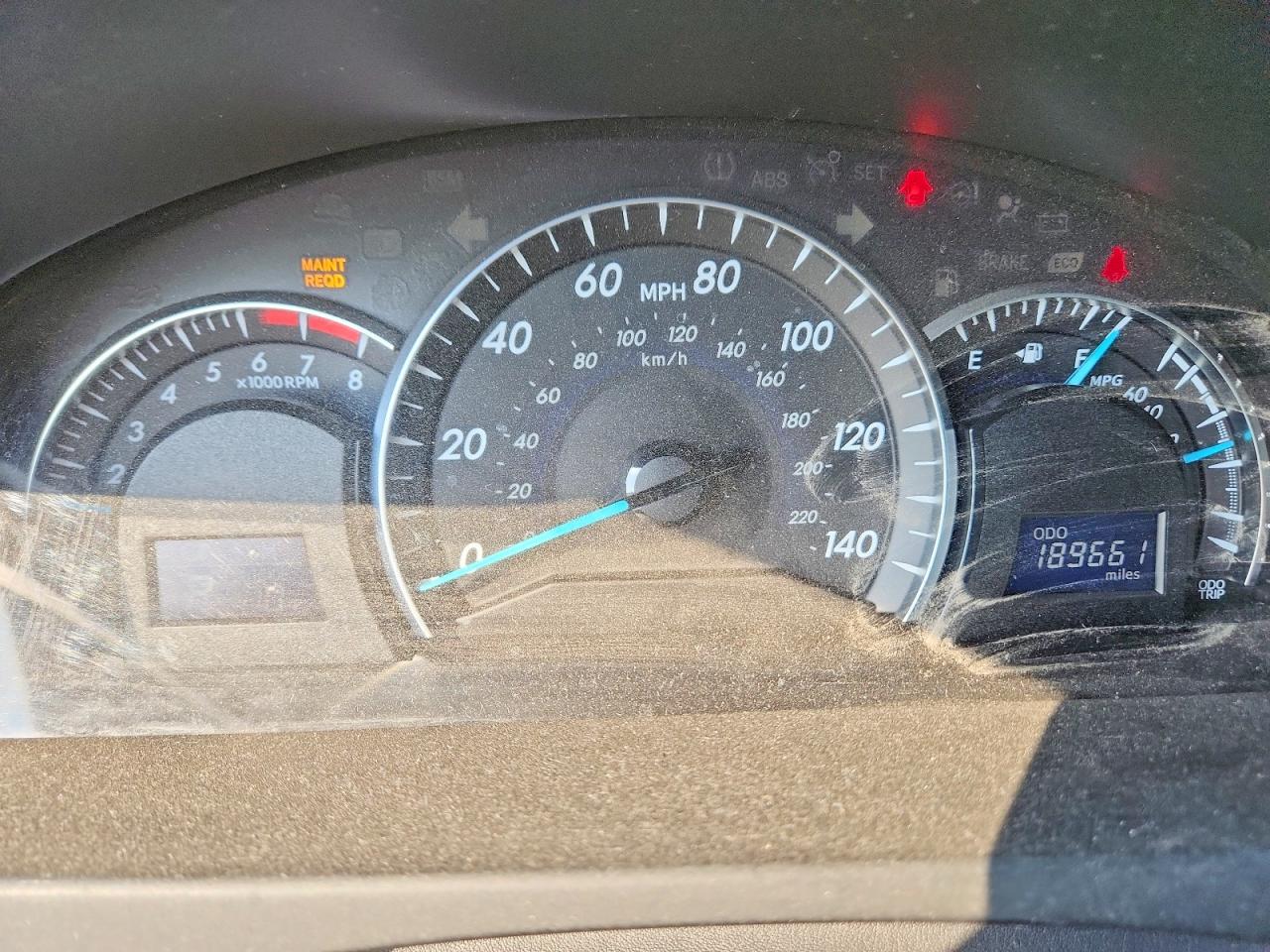 2012 TOYOTA CAMRY XLE V6 photo 17
