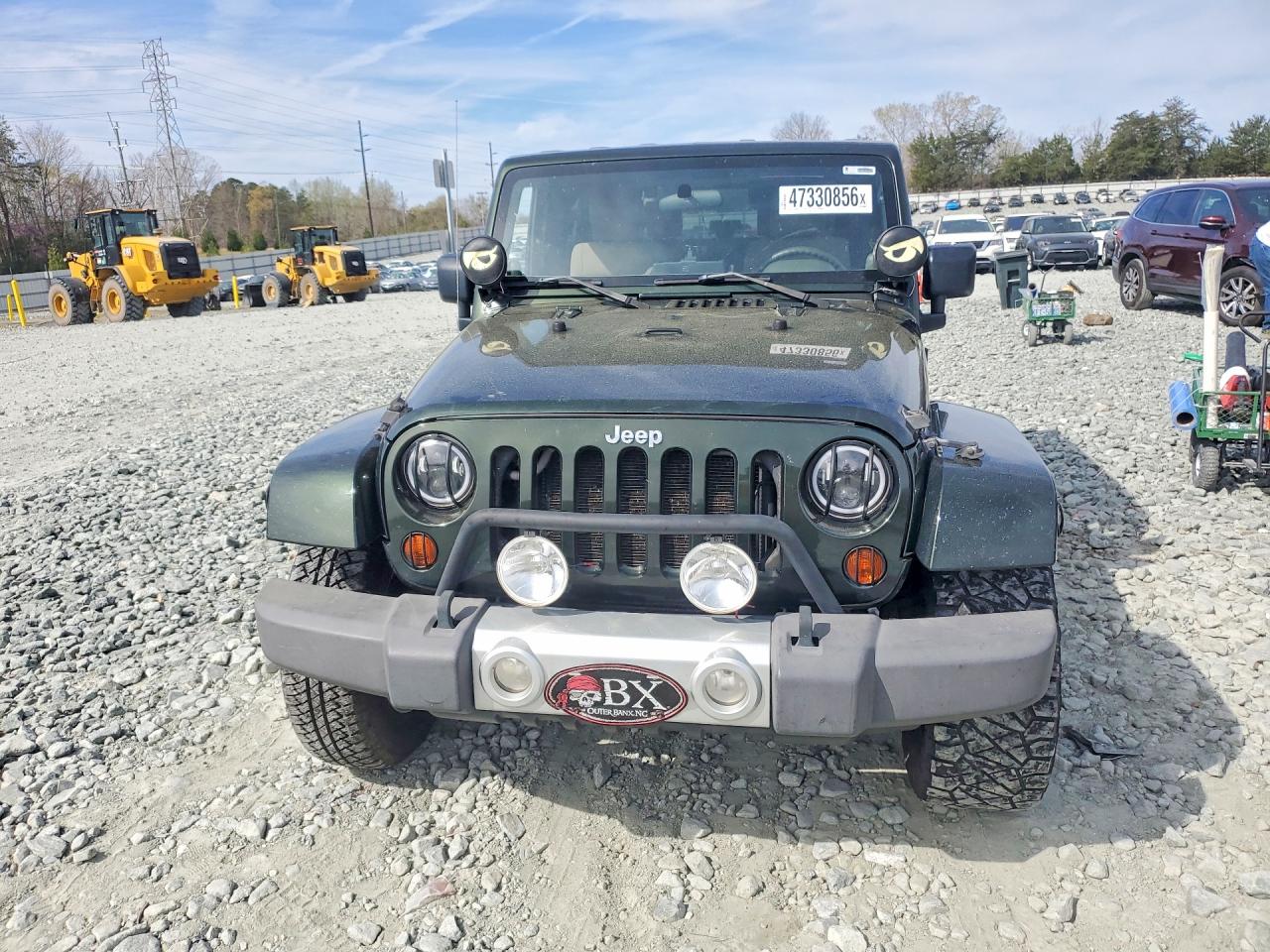 2010 JEEP WRANGLER SAHARA photo 9
