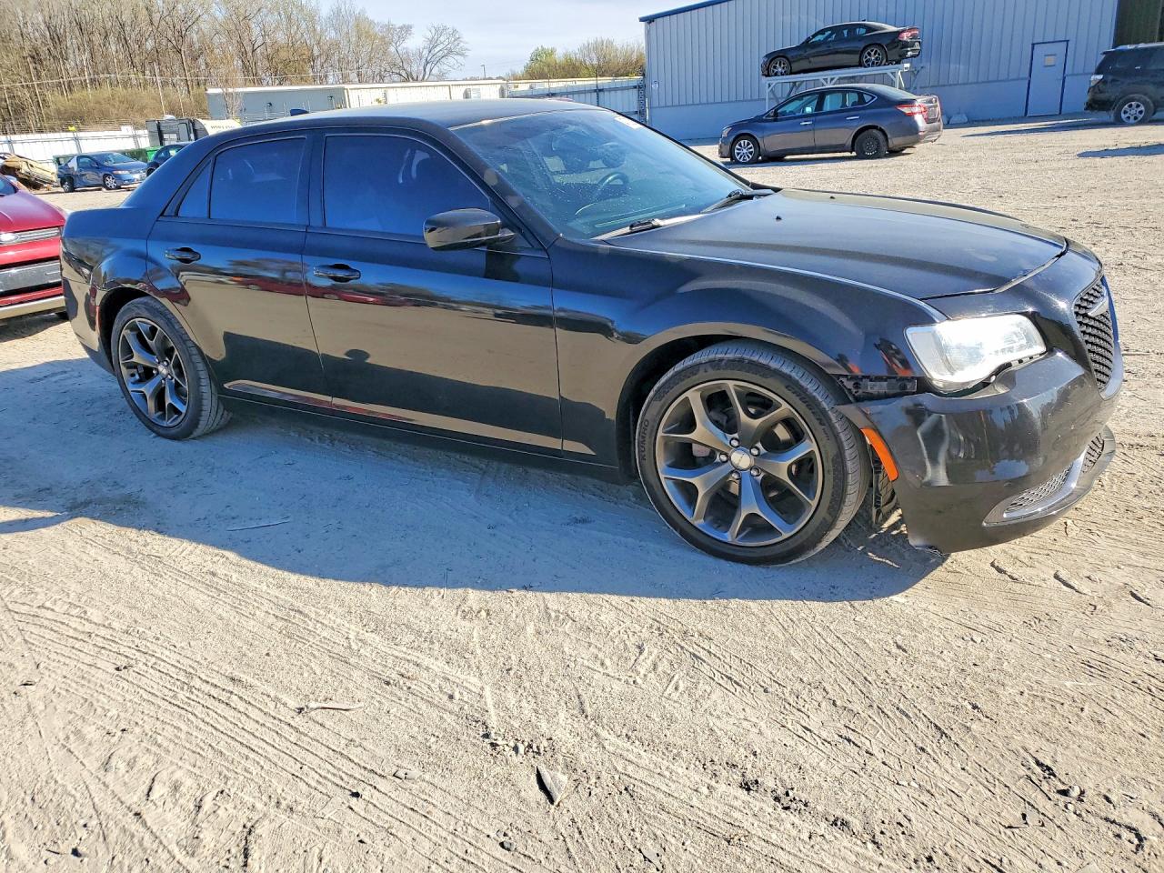 2019 CHRYSLER 300 TOURING photo 10