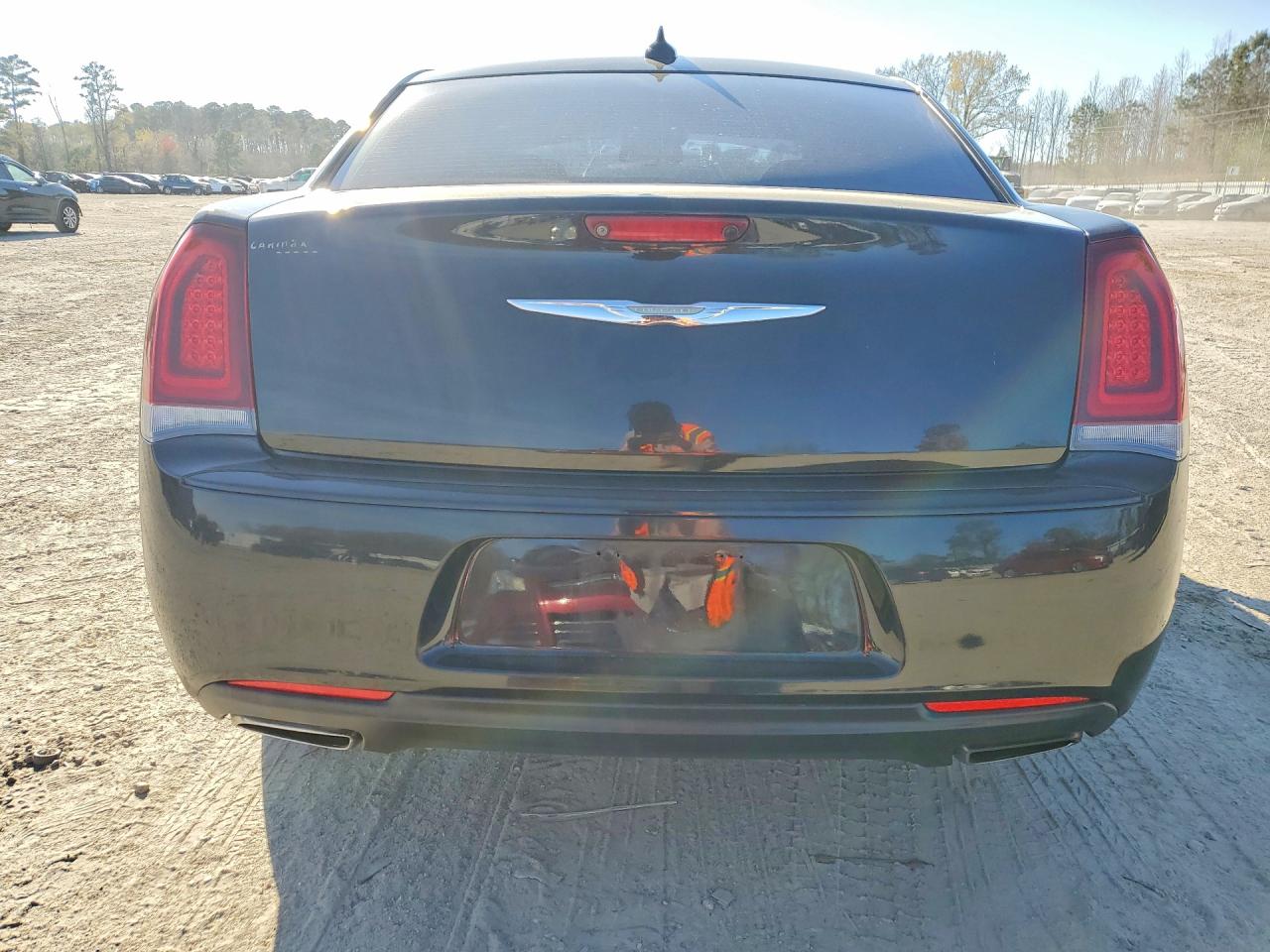 2019 CHRYSLER 300 TOURING photo 16
