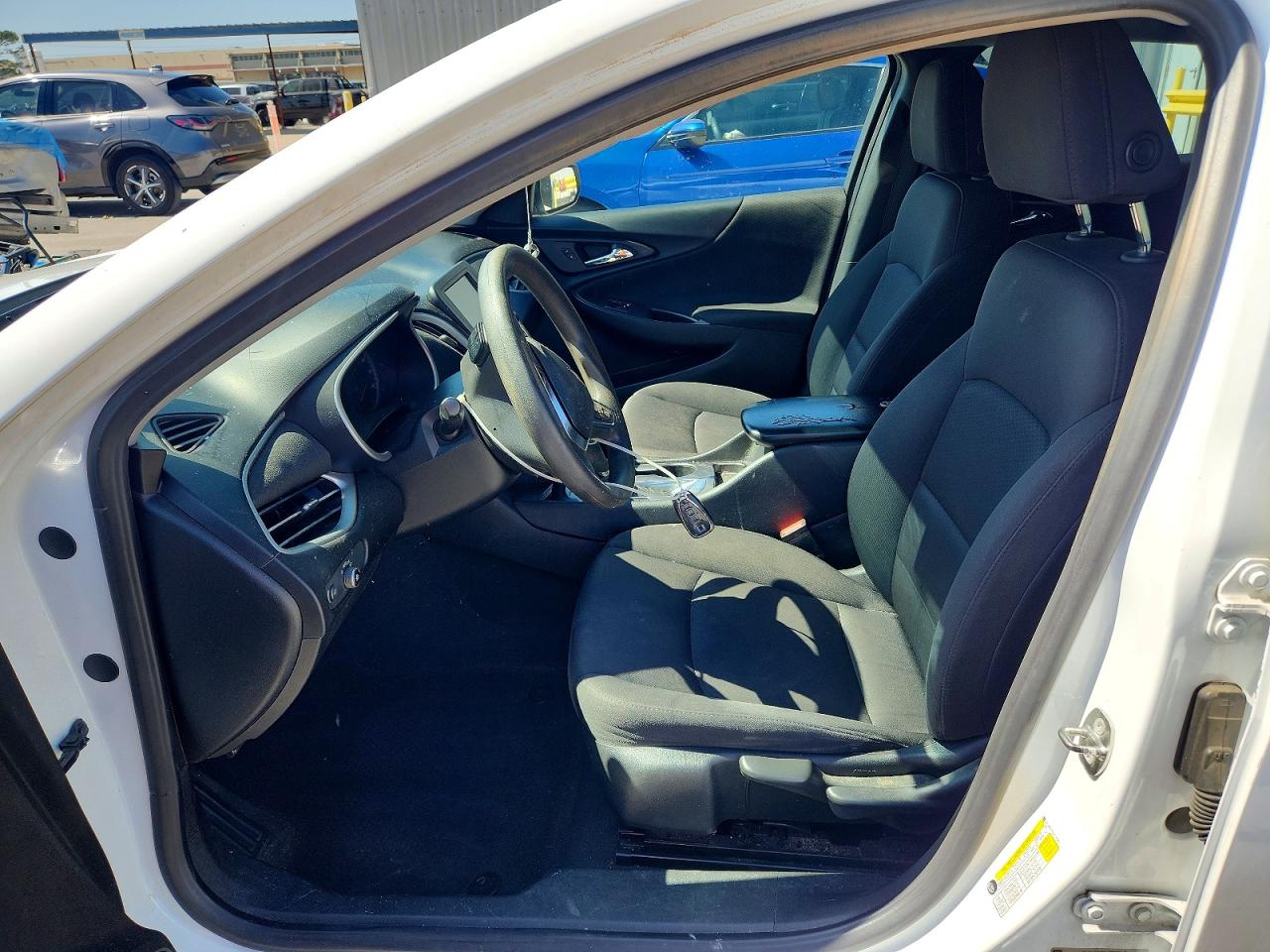 2018 CHEVROLET MALIBU LS photo 7