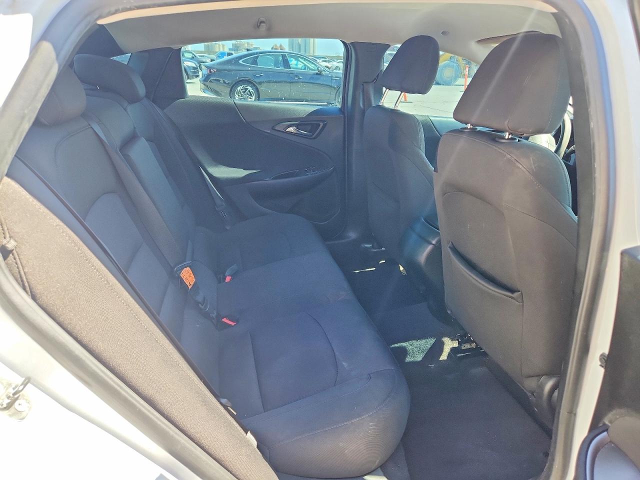 2018 CHEVROLET MALIBU LS photo 10