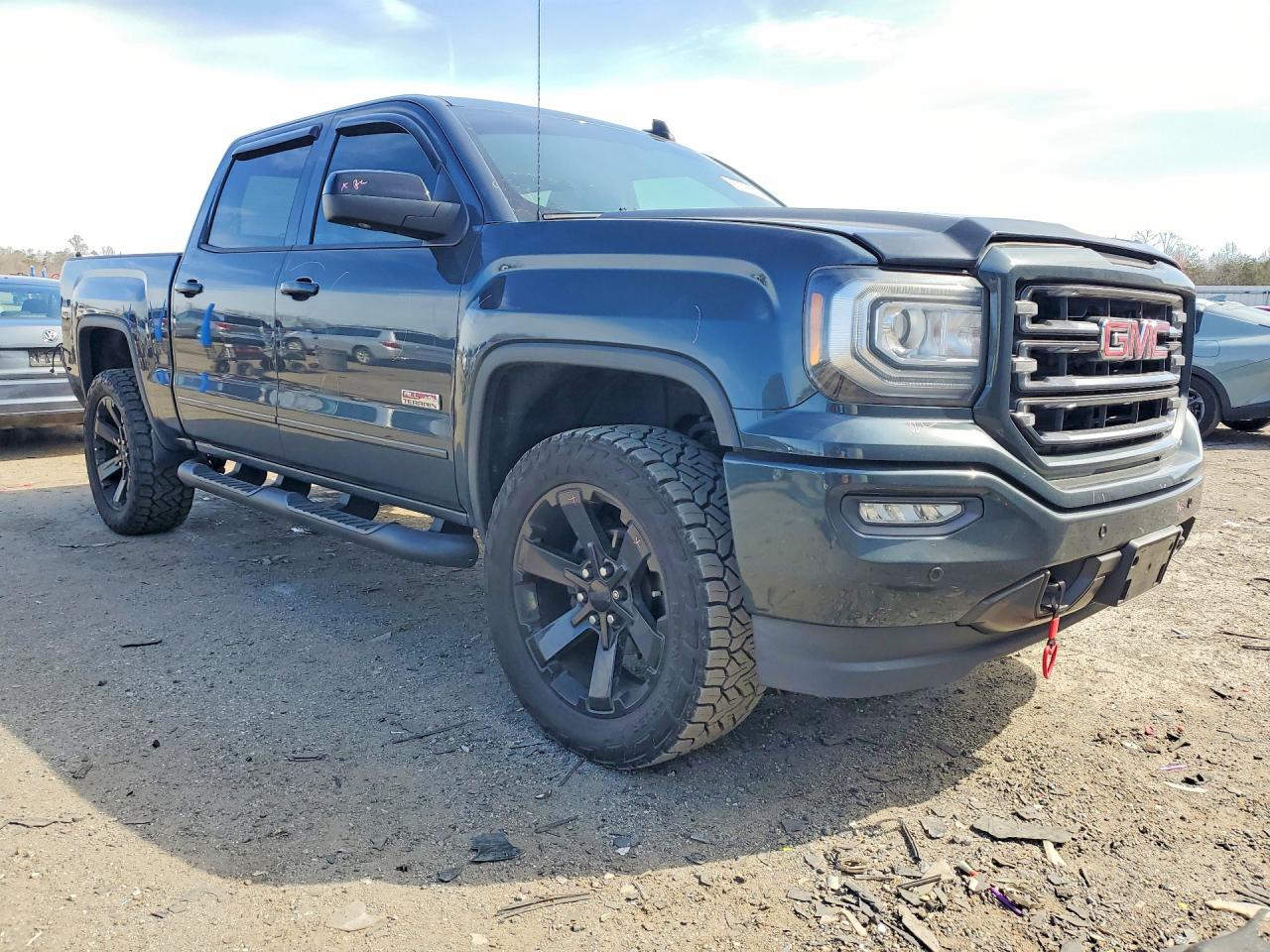 2017 GMC SIERRA K1500 SLT photo 7