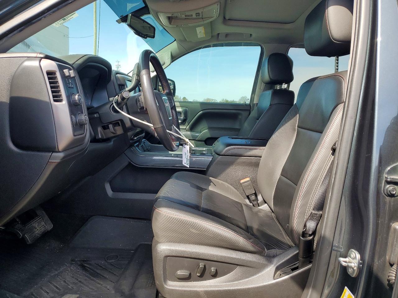 2017 GMC SIERRA K1500 SLT photo 13