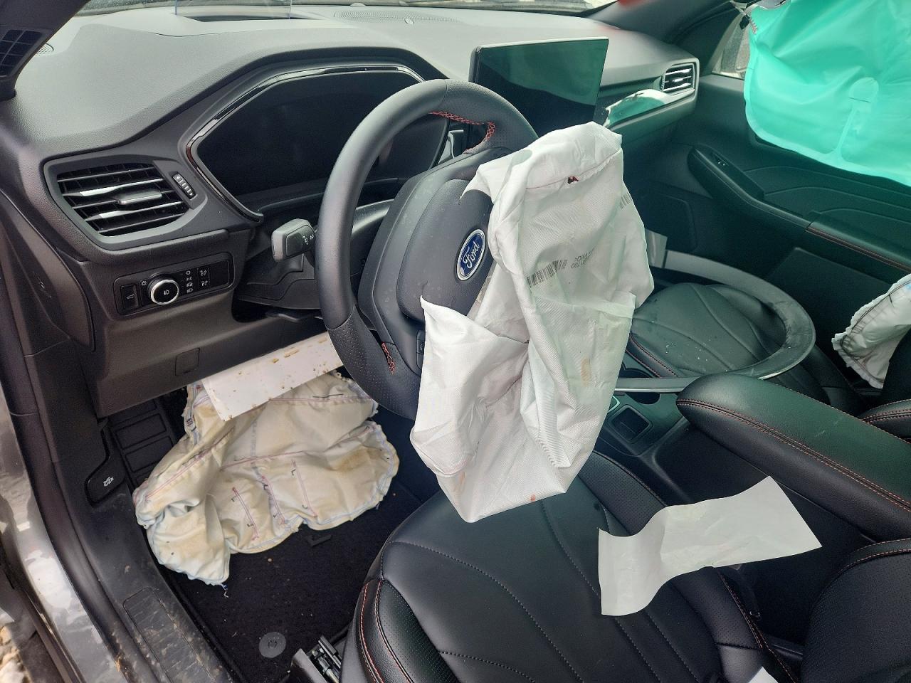 2025 FORD ESCAPE ST LINE ELITE photo 22