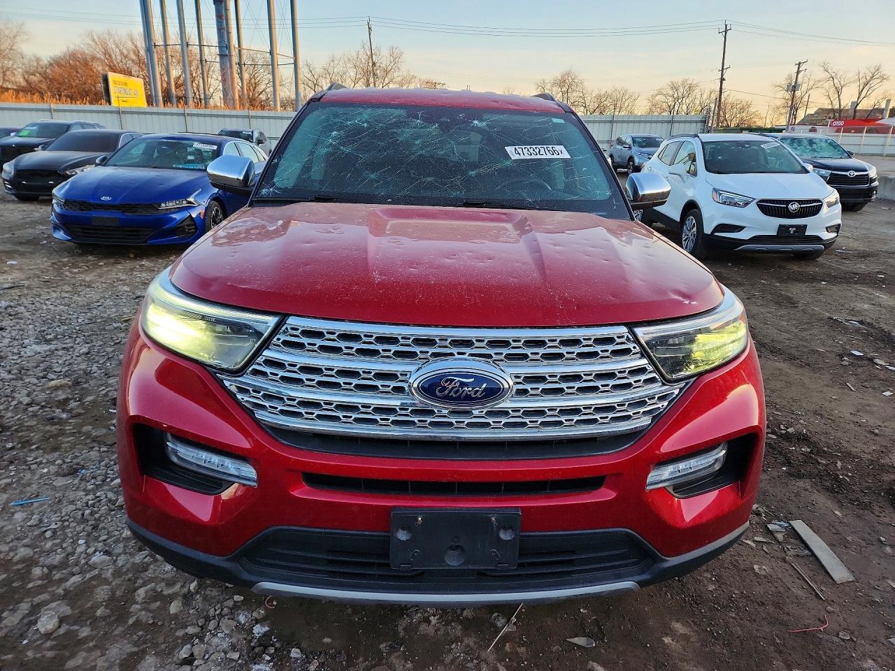 2021 FORD EXPLORER XLT photo 5