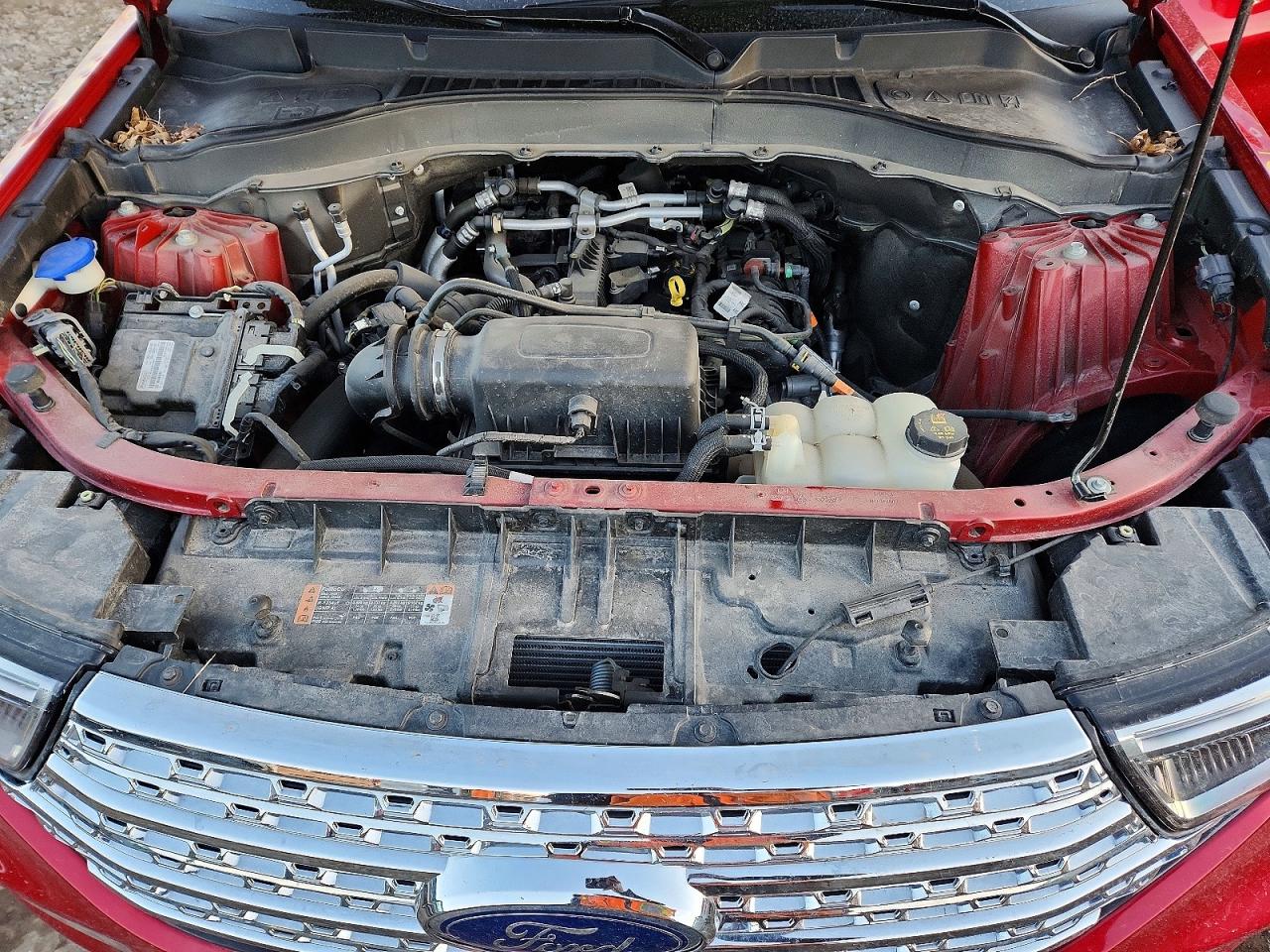2021 FORD EXPLORER XLT photo 12