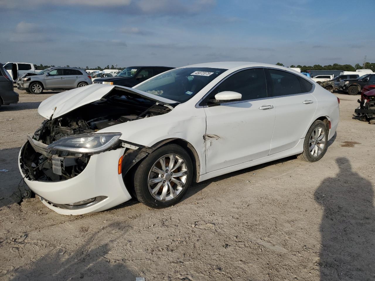 2015 CHRYSLER 200