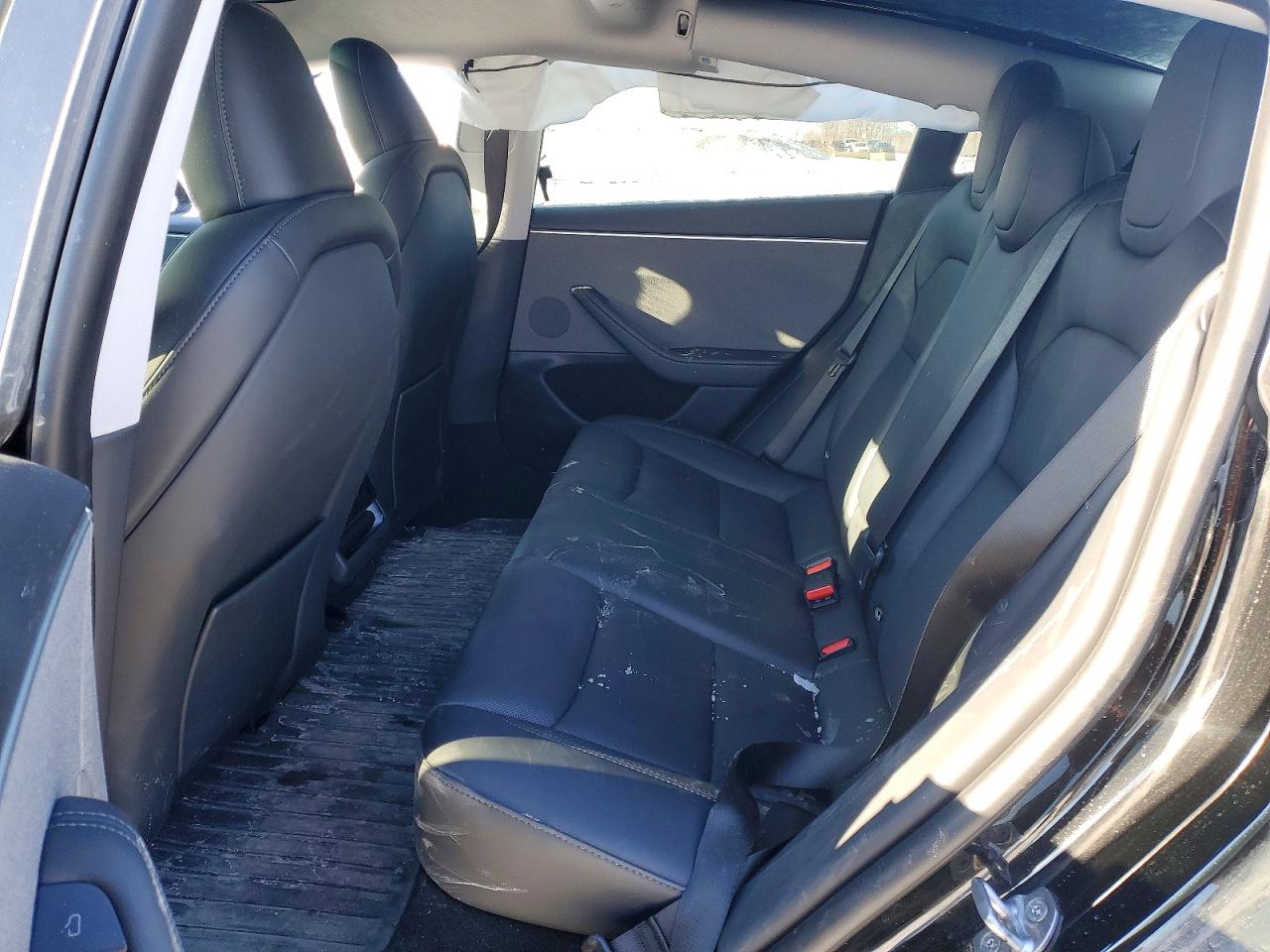 2024 TESLA MODEL 3 photo 28
