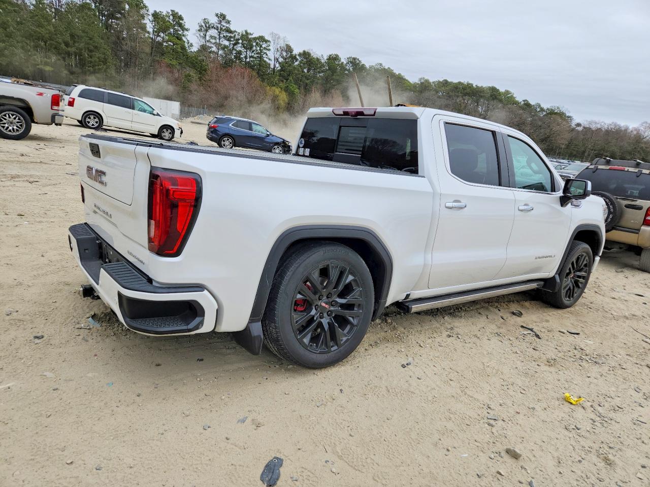 2022 GMC SIERRA LIMITED photo 7