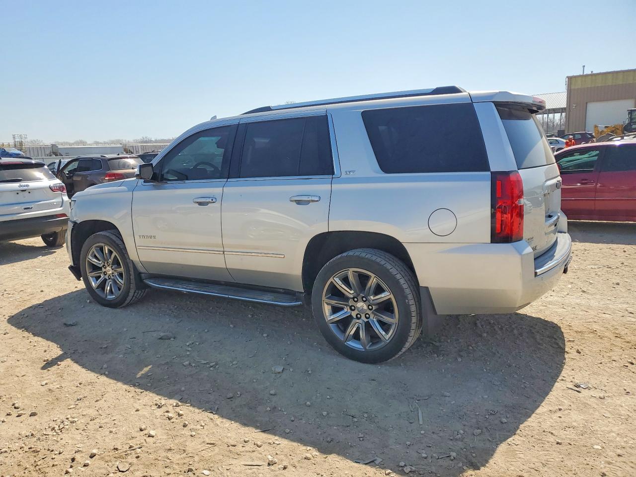 2016 CHEVROLET TAHOE K1500 LTZ photo 2