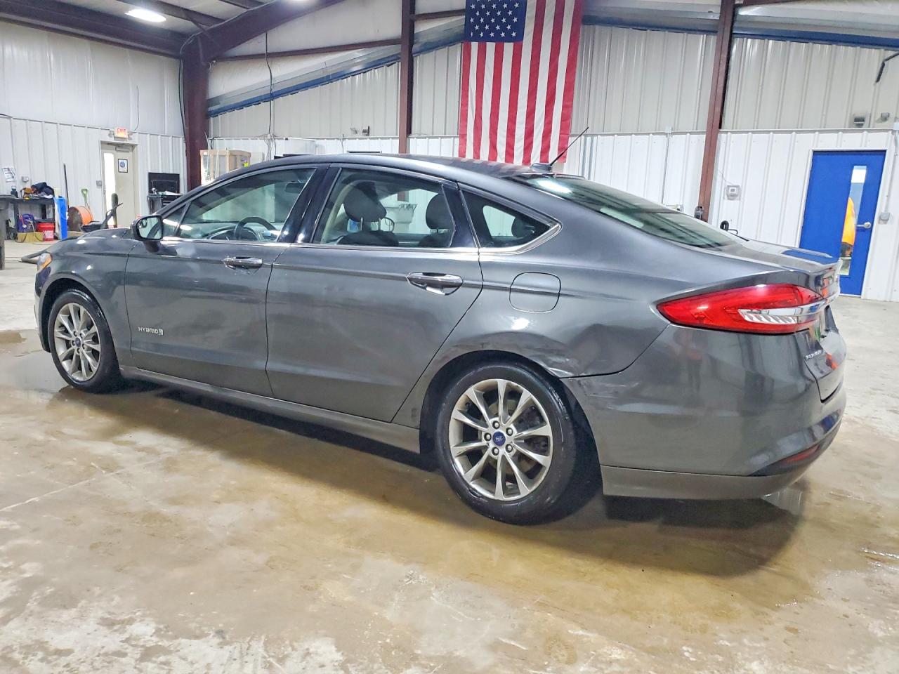 2017 FORD FUSION SE HYBRID photo 2