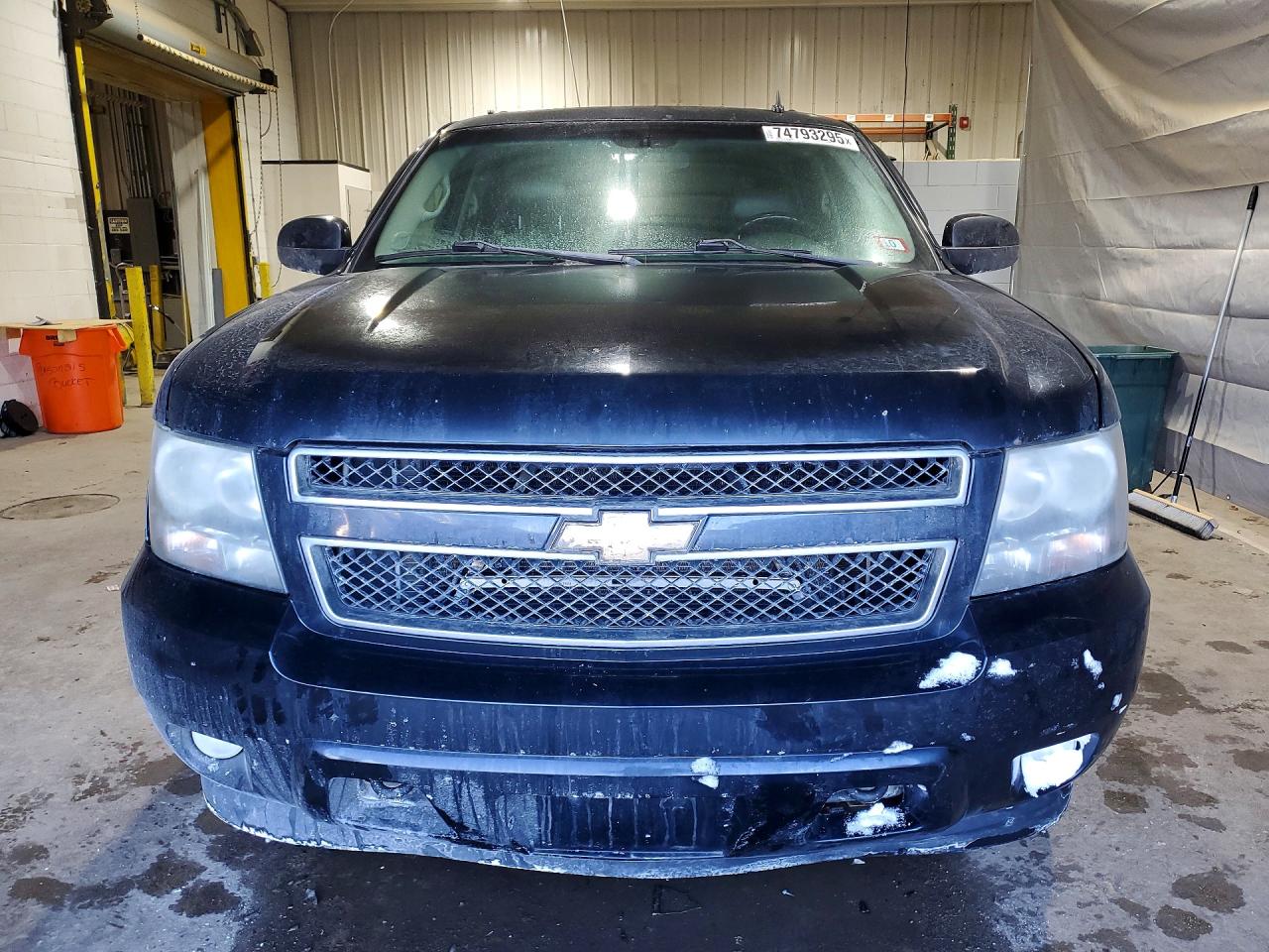 2011 CHEVROLET SUBURBAN K1500 LT photo 5
