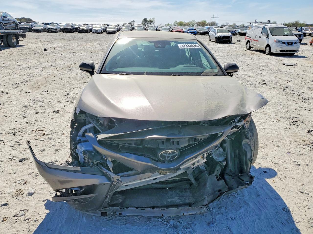 2022 TOYOTA CAMRY SE photo 9