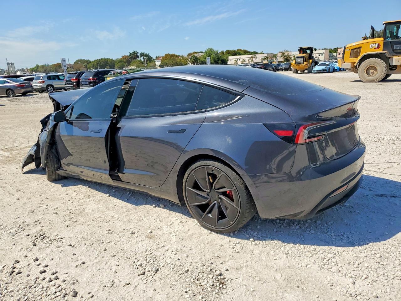 2024 TESLA MODEL 3 photo 3