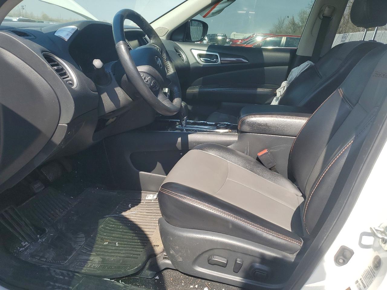 2020 NISSAN PATHFINDER SL photo 13