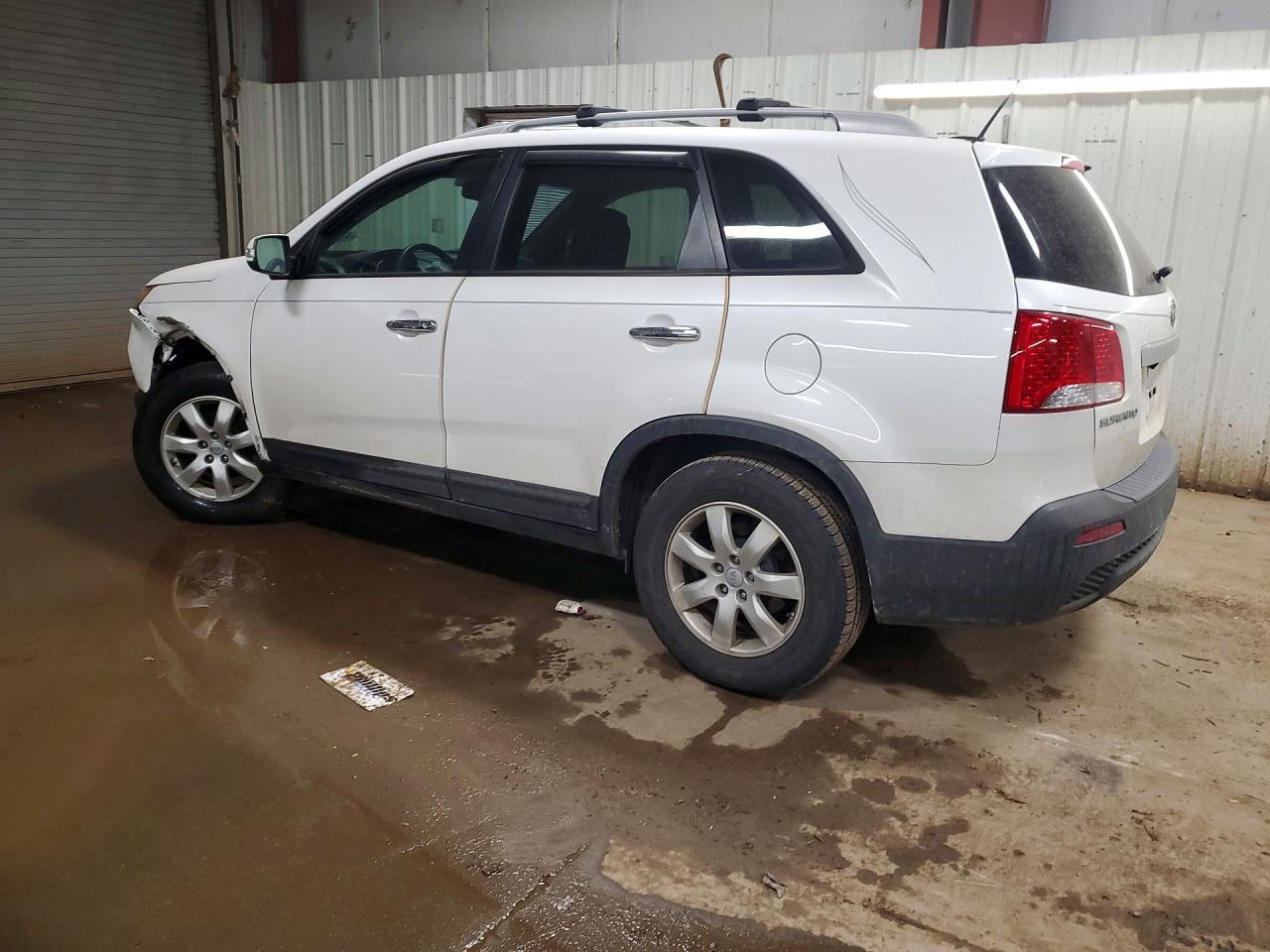 2012 KIA SORENTO LX photo 4