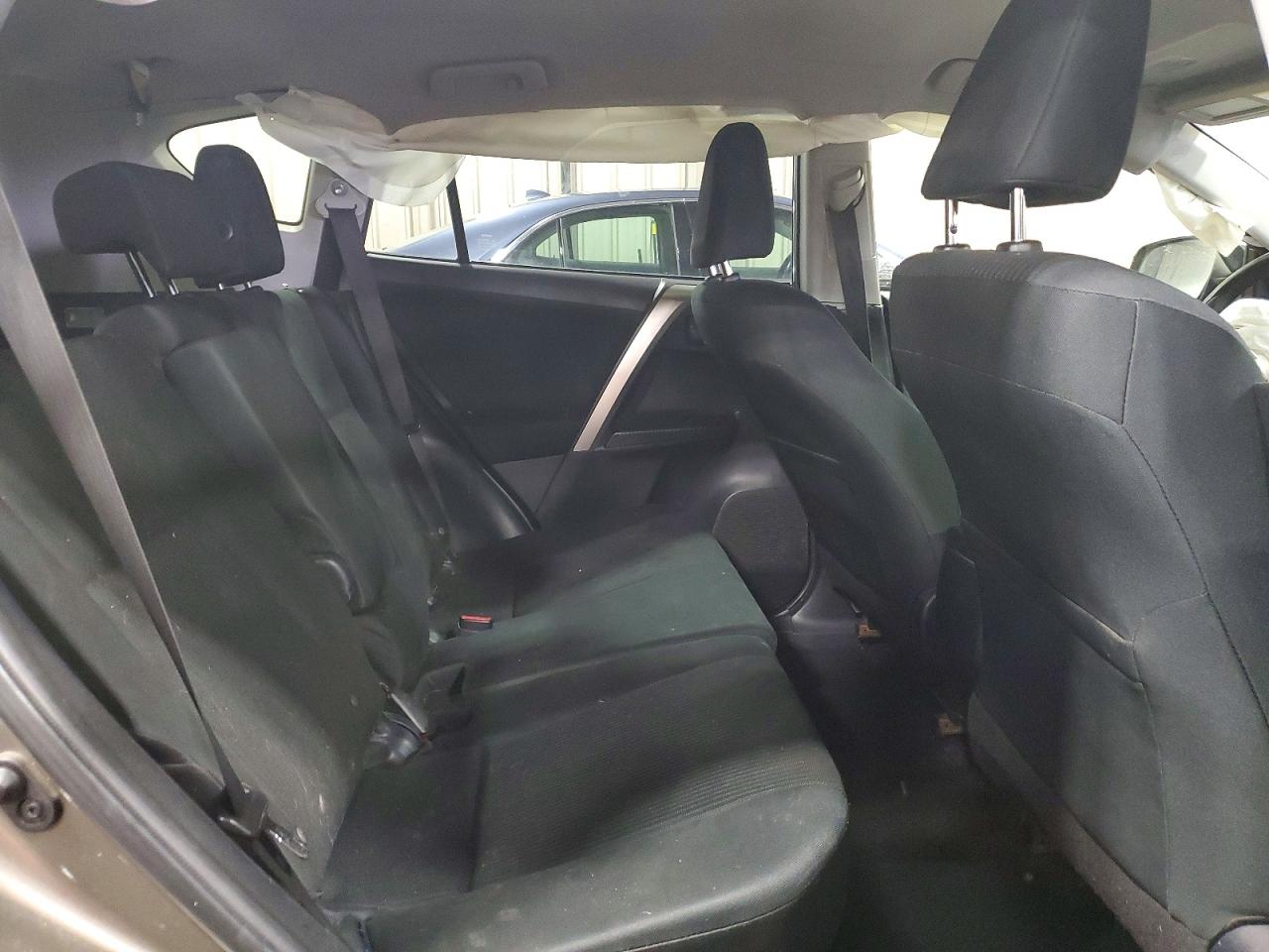 2014 TOYOTA RAV4 LE photo 11