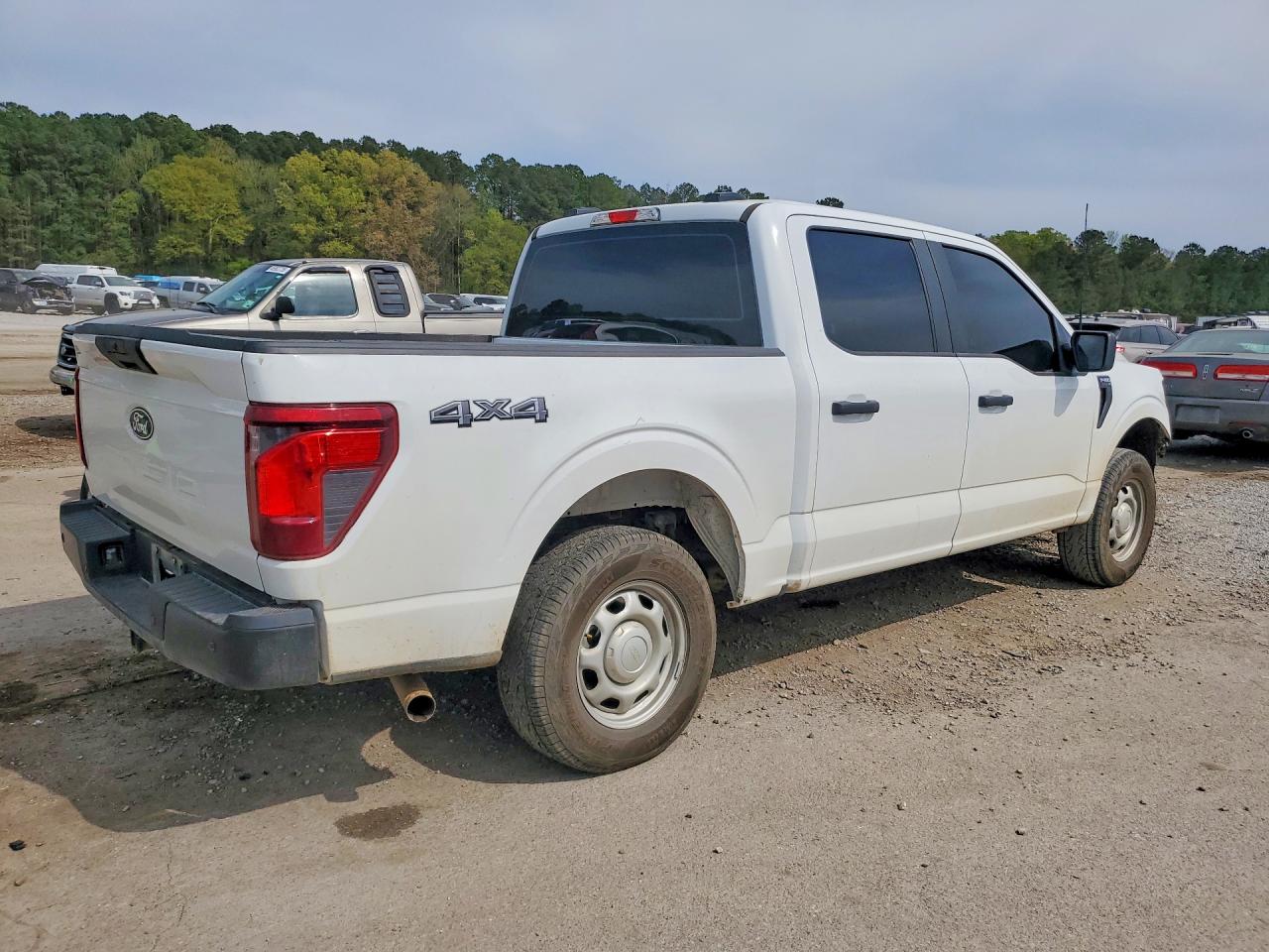 2024 FORD F150 XL photo 3