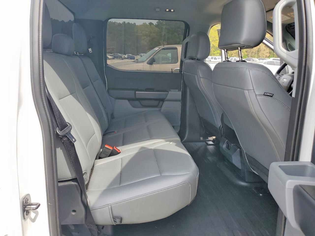 2024 FORD F150 XL photo 10
