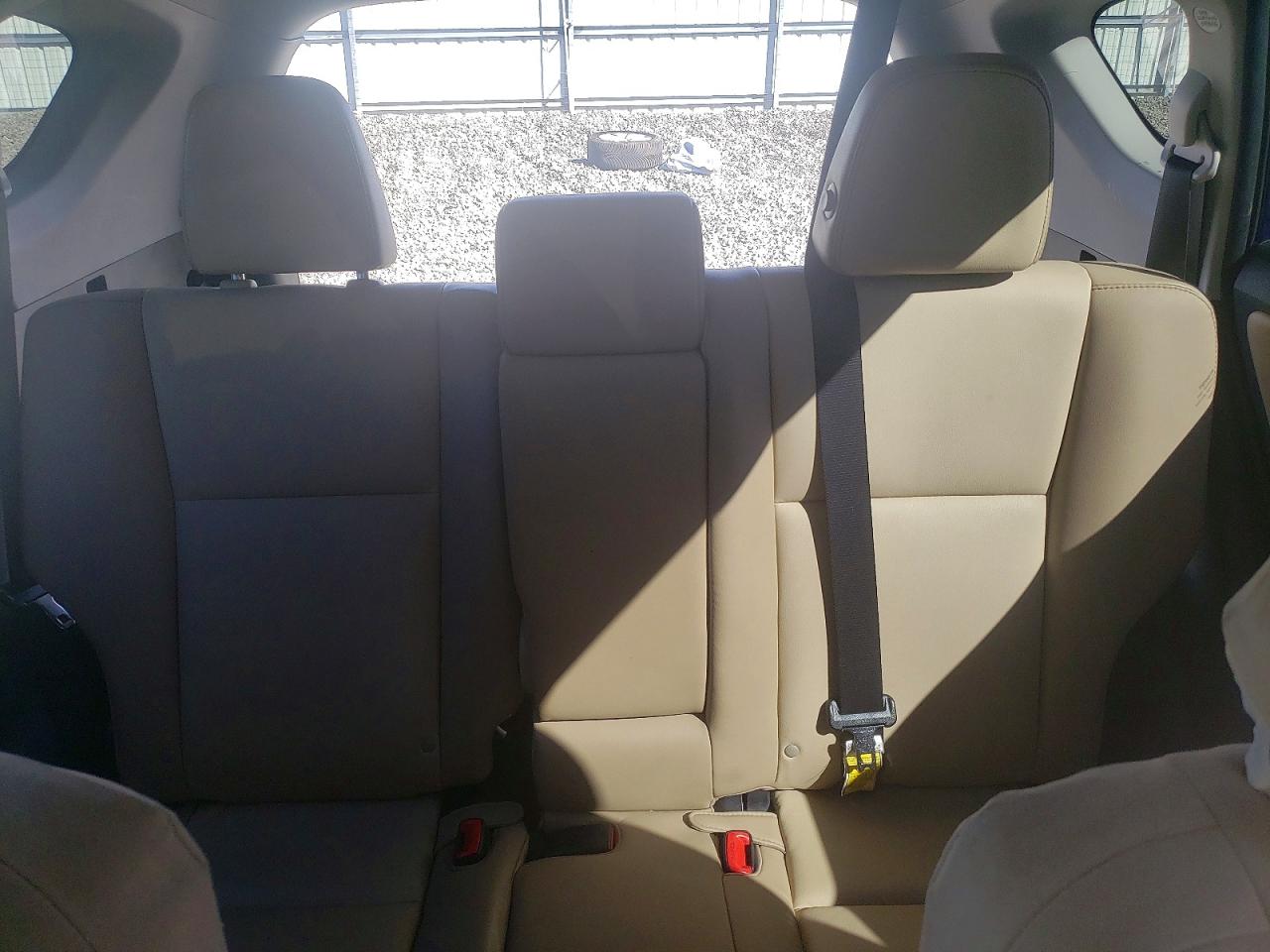 2014 TOYOTA RAV4 LIMITED photo 19