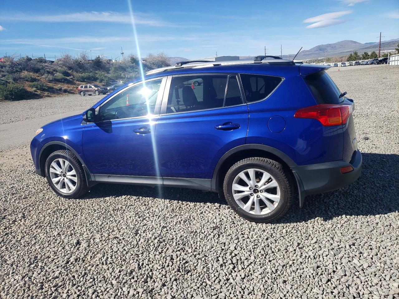 2014 TOYOTA RAV4 LIMITED photo 3