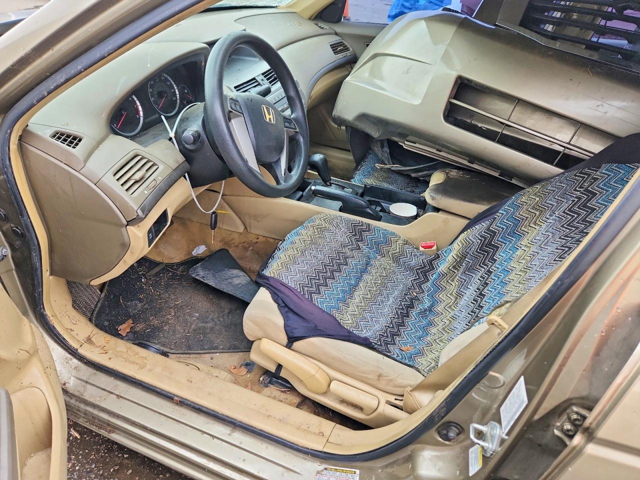 2008 HONDA ACCORD LX photo 7