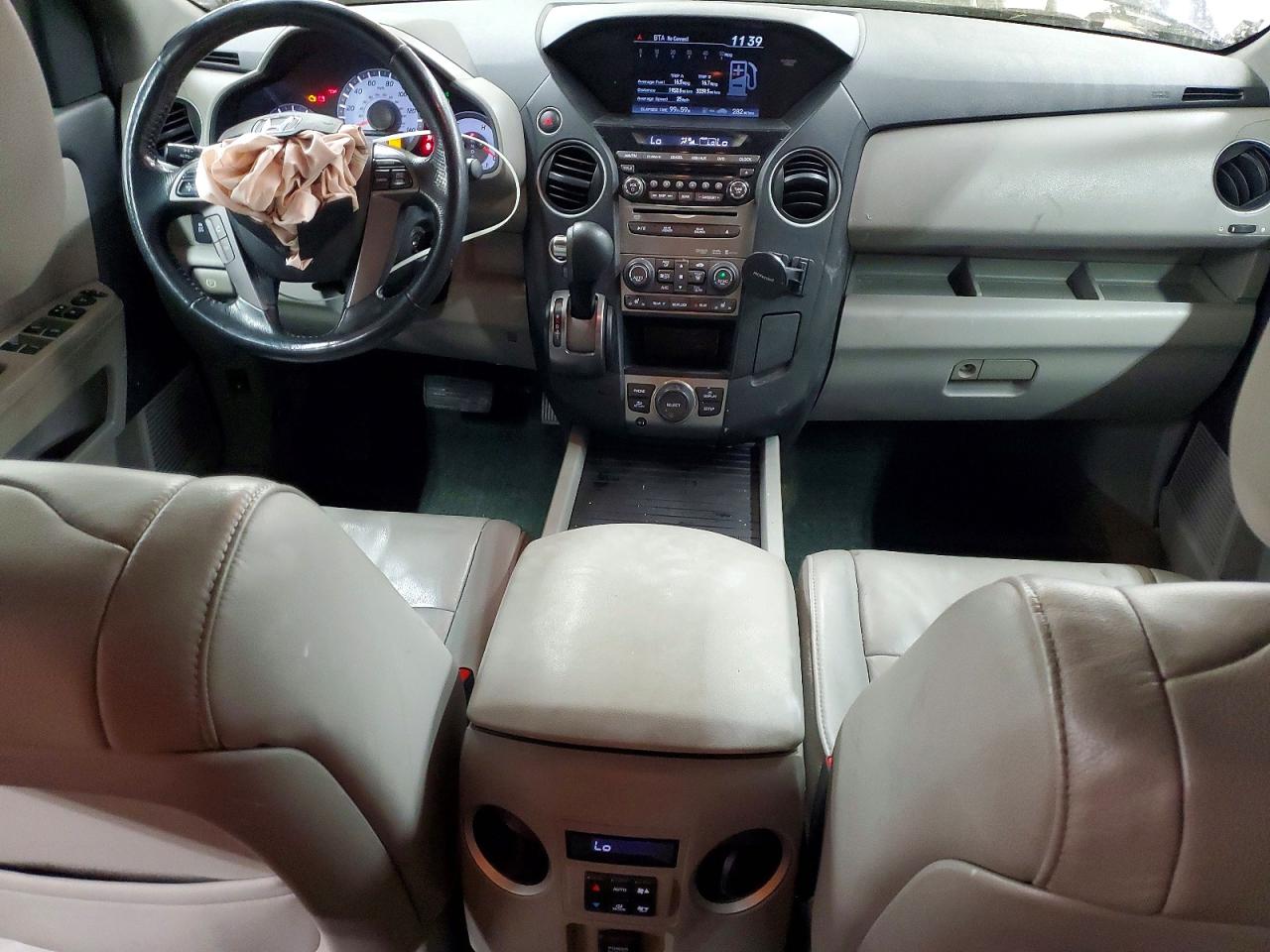 2015 HONDA PILOT EXL photo 15