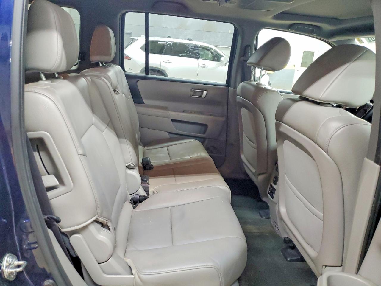 2015 HONDA PILOT EXL photo 21