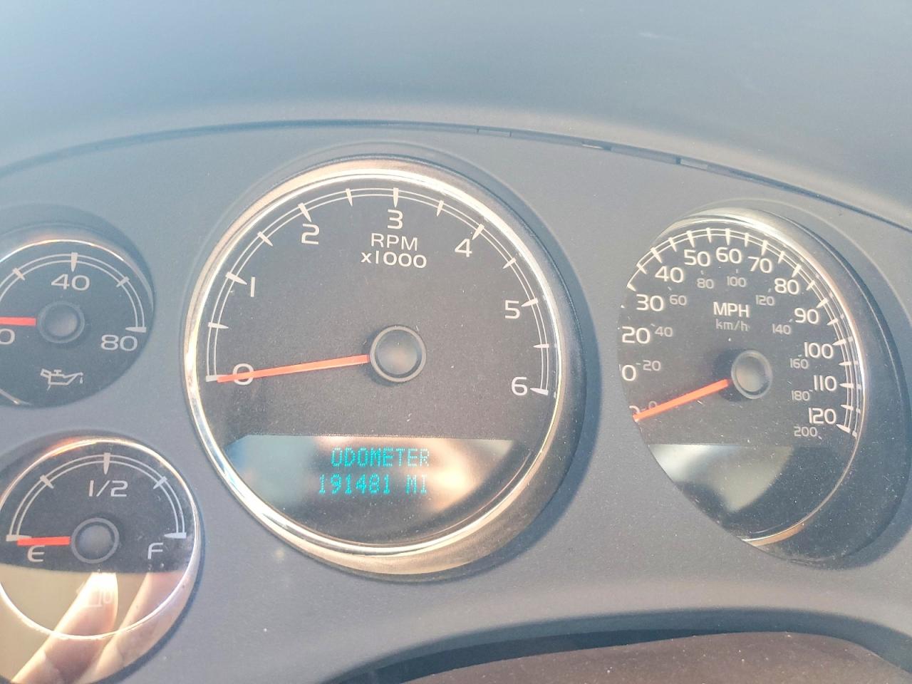 2008 GMC YUKON XL C1500 photo 17