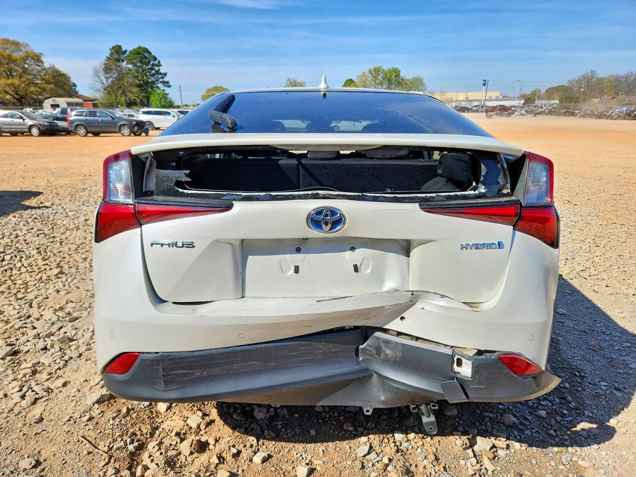 2019 TOYOTA PRIUS LE photo 6