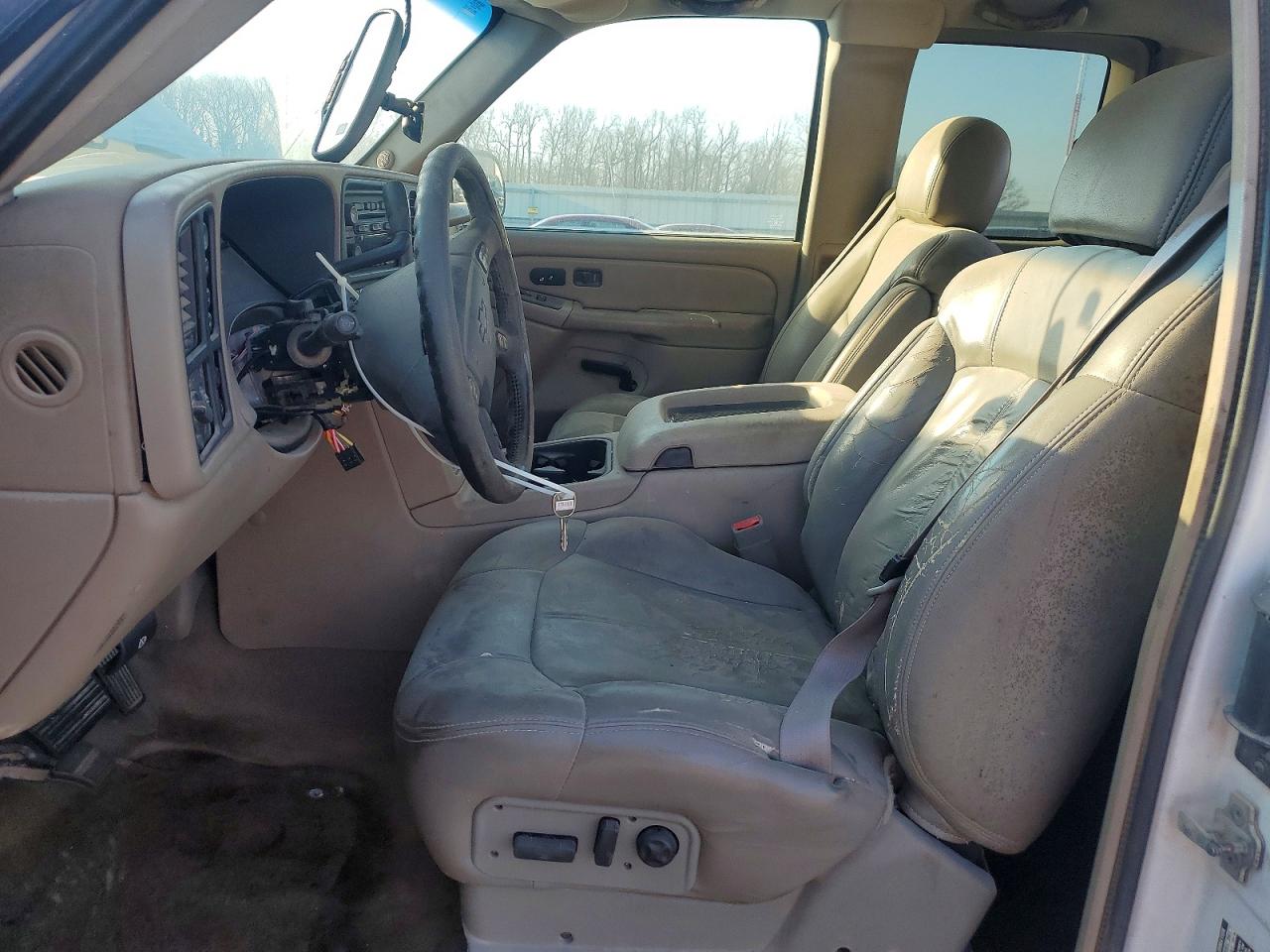 2004 CHEVROLET SILVERADO K1500 photo 13