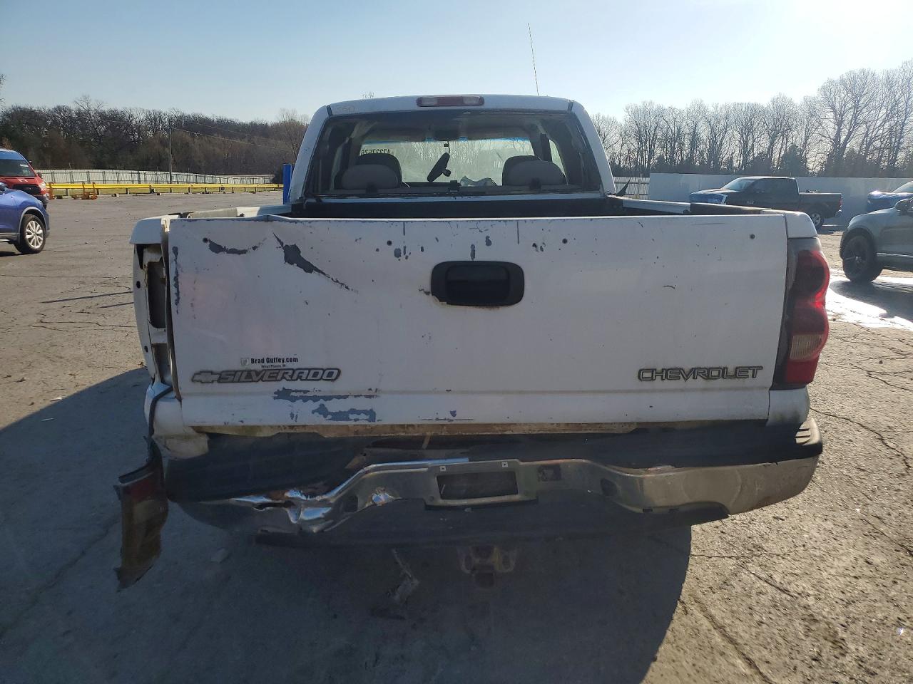 2004 CHEVROLET SILVERADO K1500 photo 11