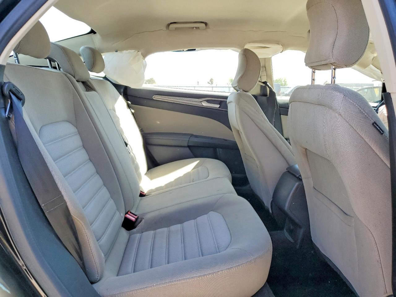 2017 FORD FUSION S photo 19
