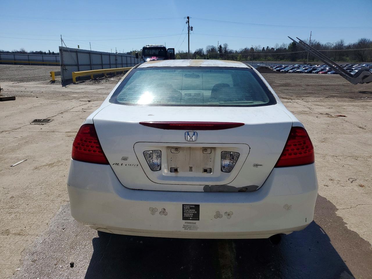2007 HONDA ACCORD photo 11